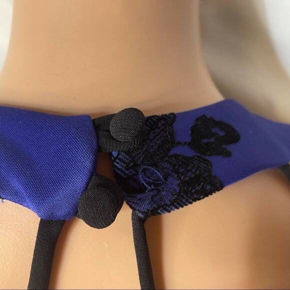 B Darlin dress Flocked Velvet Floral Fit & Flare mini SZ 11/12 black/blue skater - Picture 12 of 16